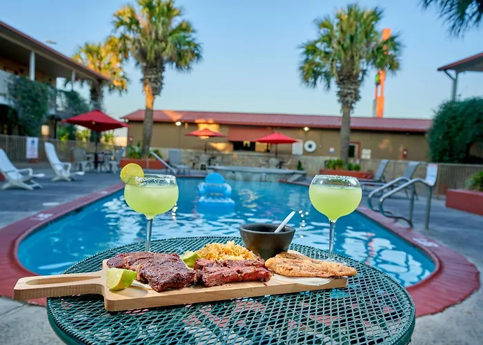 Family Garden Inn & Suites